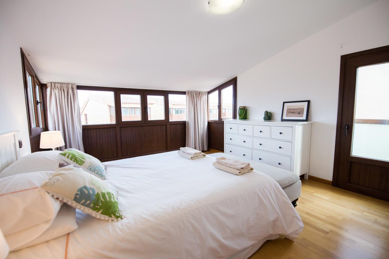 Tinajas - No Noise Villa คอร์ราเลโฮ ภายนอก รูปภาพ