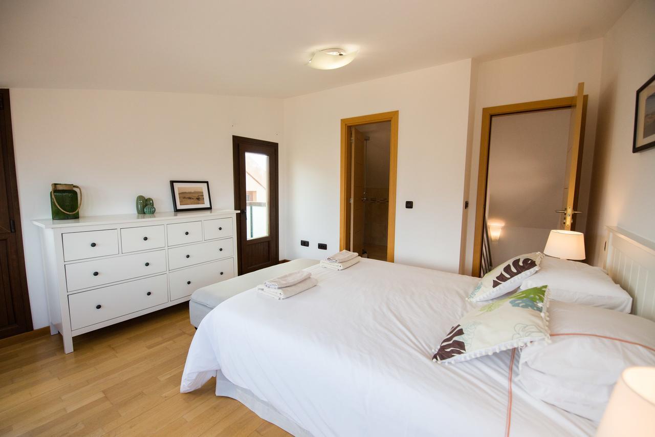 Tinajas - No Noise Villa คอร์ราเลโฮ ภายนอก รูปภาพ