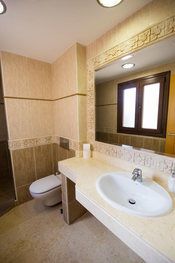 Tinajas - No Noise Villa คอร์ราเลโฮ ภายนอก รูปภาพ